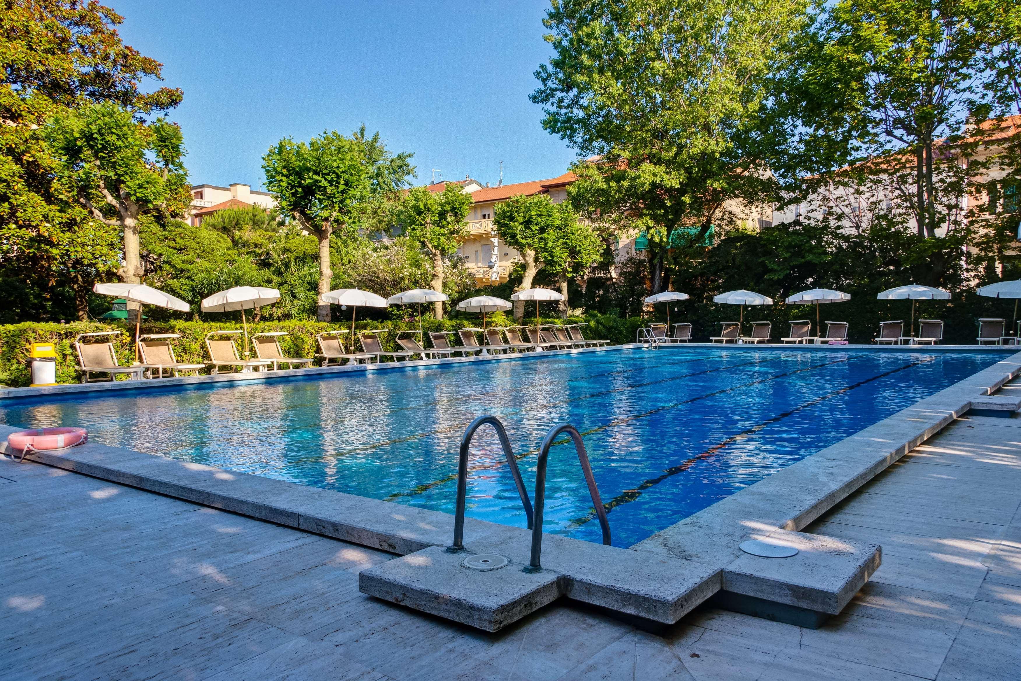Grand Royal Hotel 4*